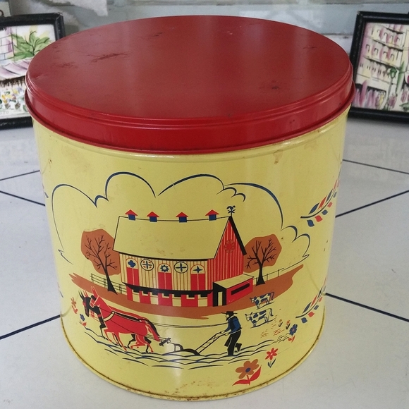 Vintage Snacks Tin Antique Country Home Decor Yellow Red - Picture 2 of 9